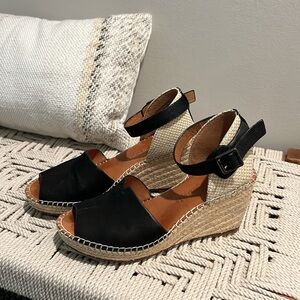 Gentle Souls-Kenneth Cole Wedge Sandal